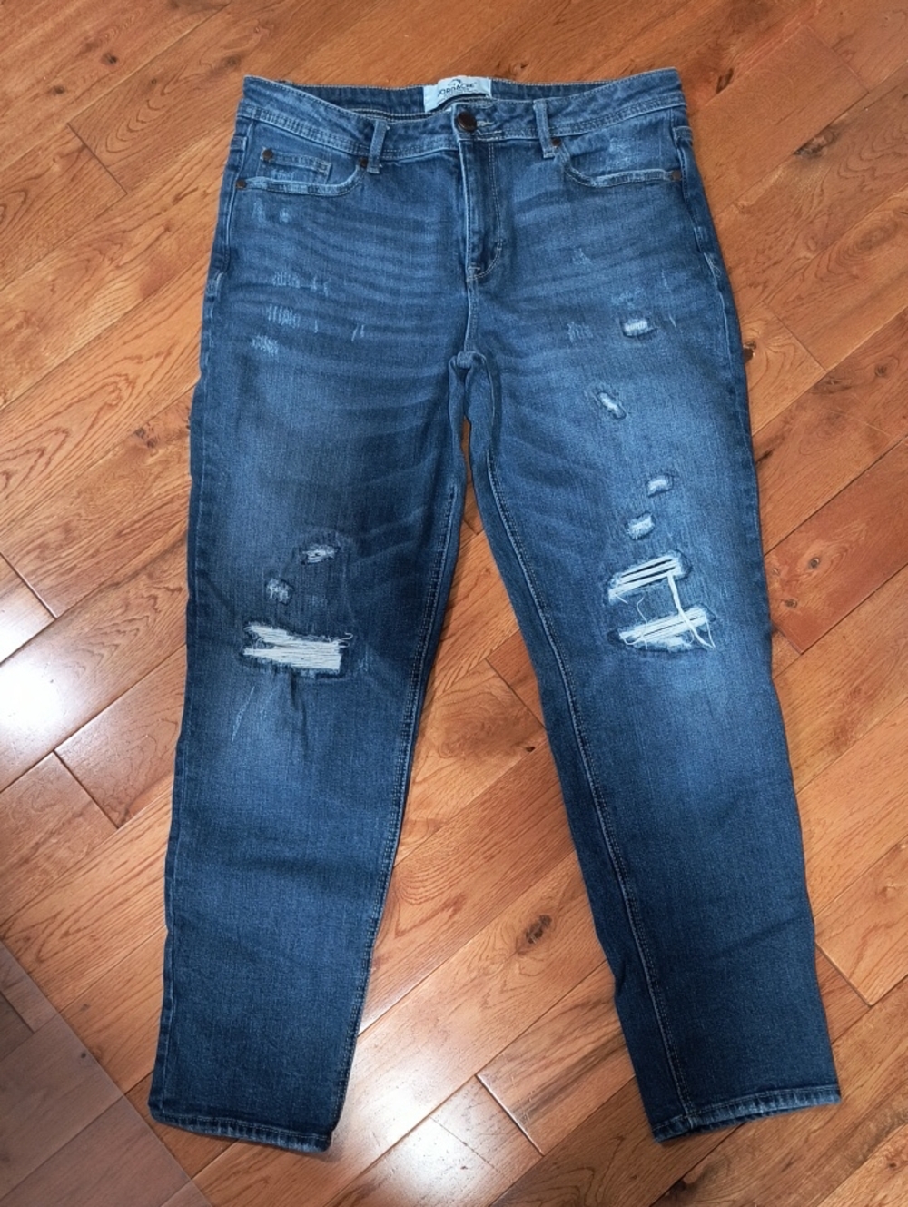 Jordache Womens Distressed Relaxed Jeans in Dark Blue